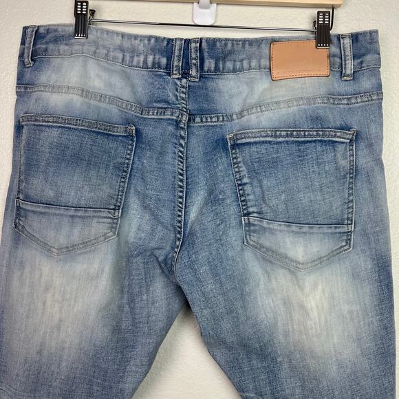 Smoke Rise Jeans Mens Size 38x32 Distressed Ripped Light Wash Slim Fit Denim - Picture 9 of 13